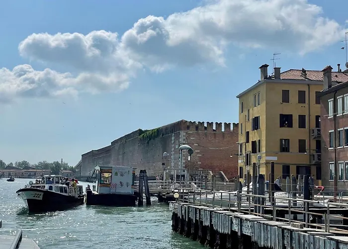 Ca\' Monica Panoramic-Canal View, Biennale