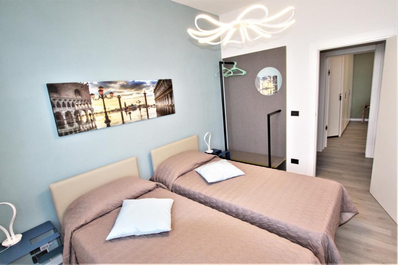 Ca' Monica Panoramic-canal View, Biennale Appartement *