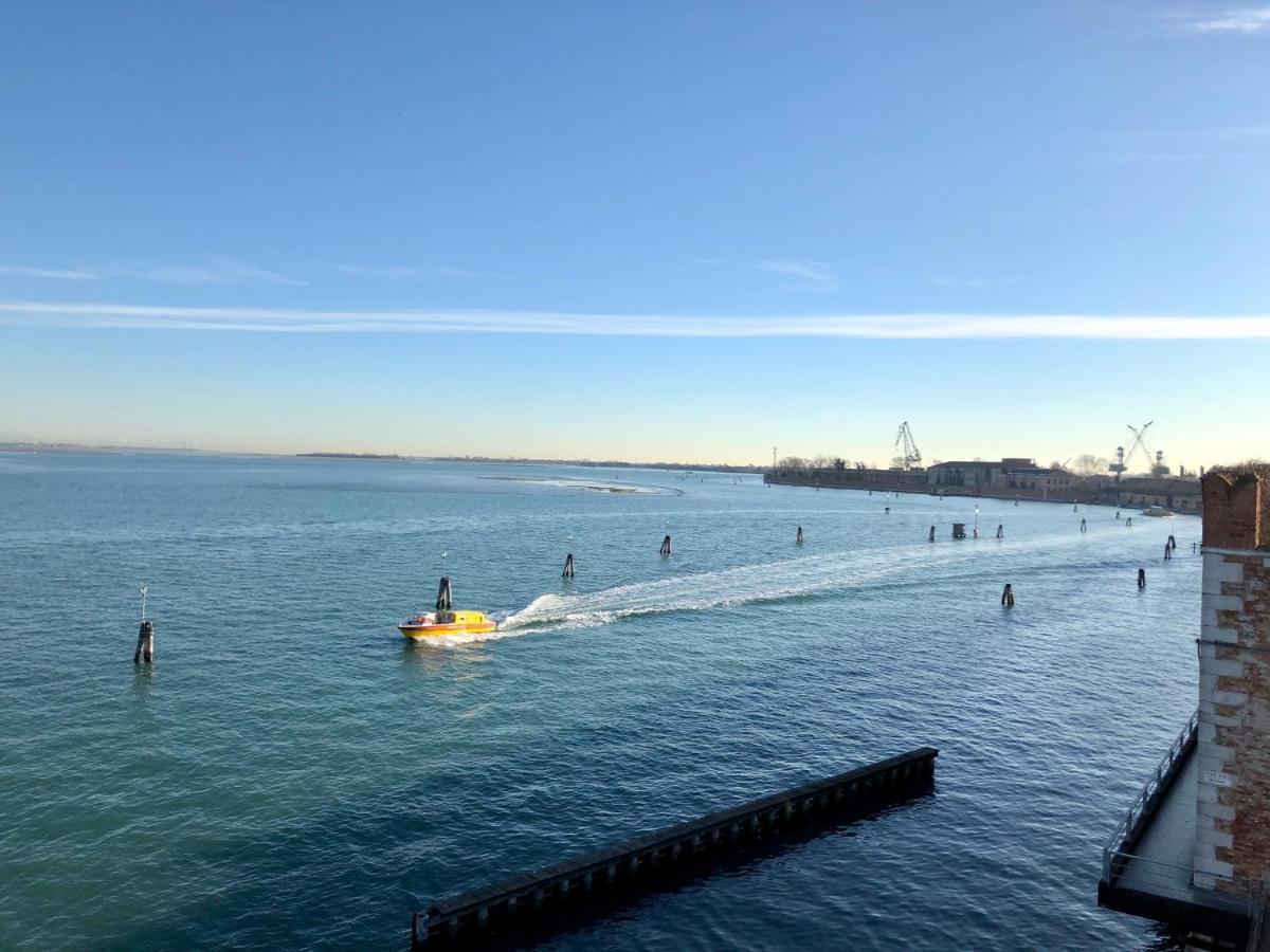 Ca' Monica Panoramic-canal View, Biennale * Venezia
