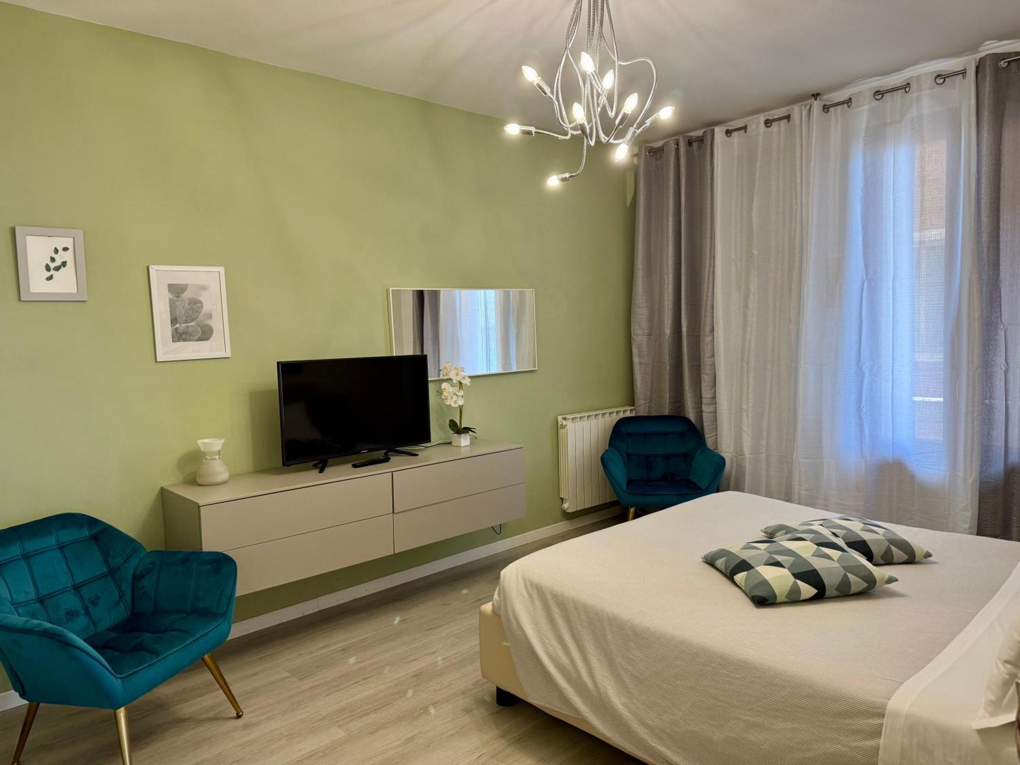 Ca' Monica Panoramic-canal View, Biennale Apartment *